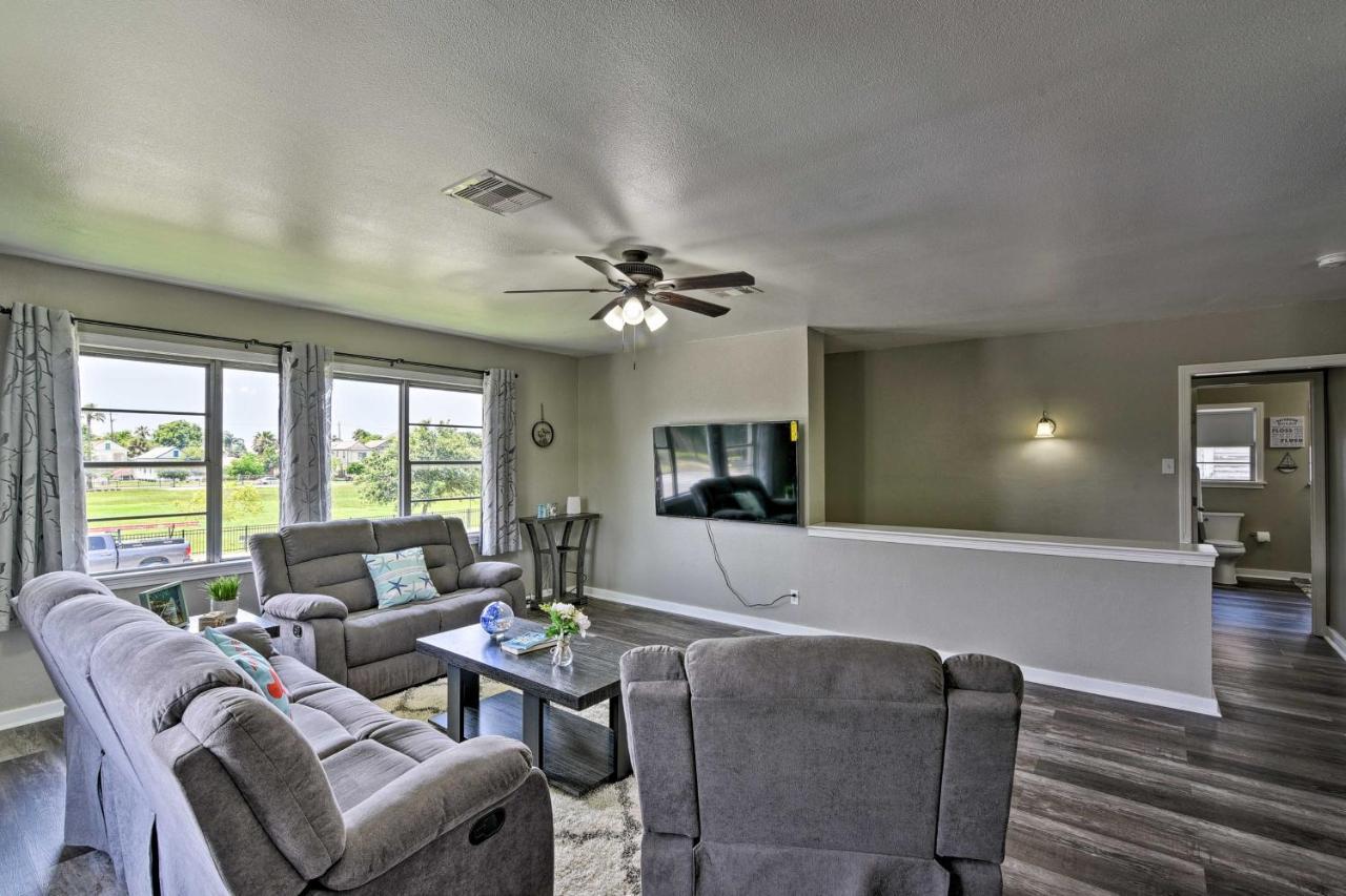 Spacious And Modern Family Duplex In Galveston! المظهر الخارجي الصورة